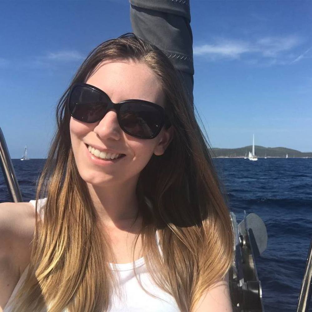 Meet your Posher, Emily